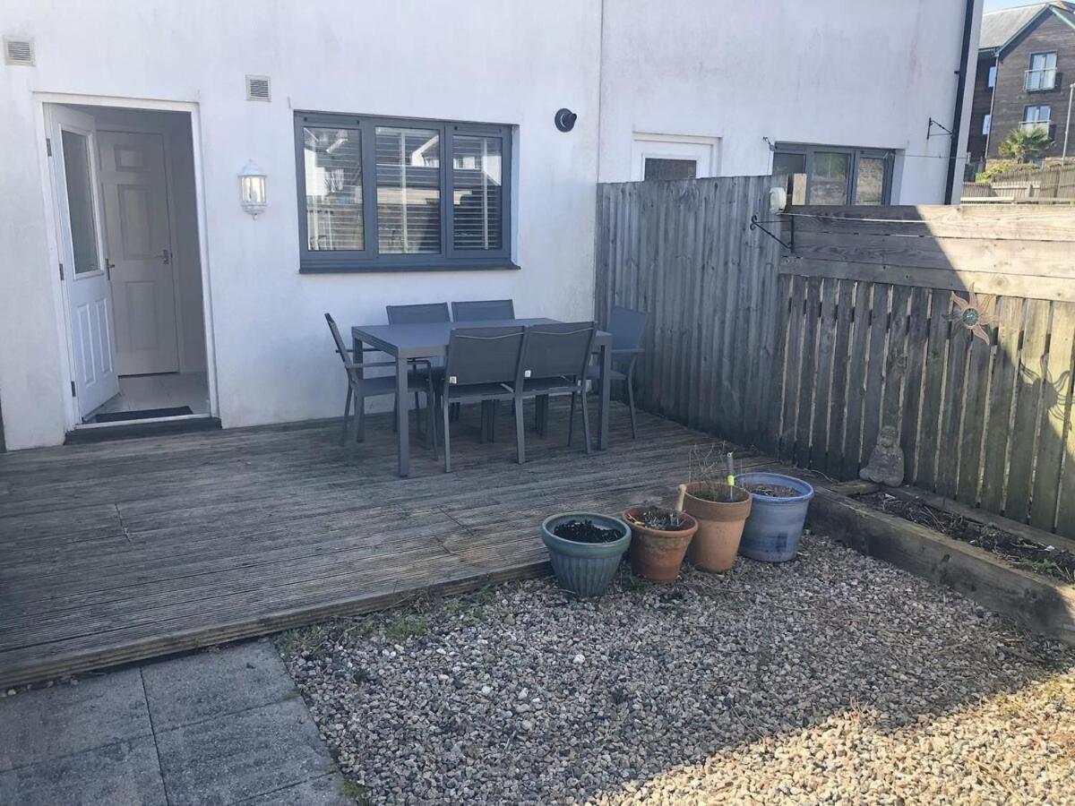 Comfortable Home W Private Parking Charlestown チャールズタウン エクステリア 写真