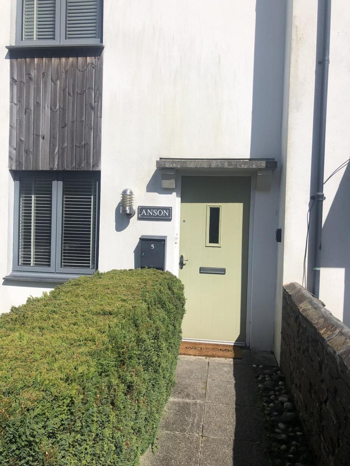 Comfortable Home W Private Parking Charlestown チャールズタウン エクステリア 写真